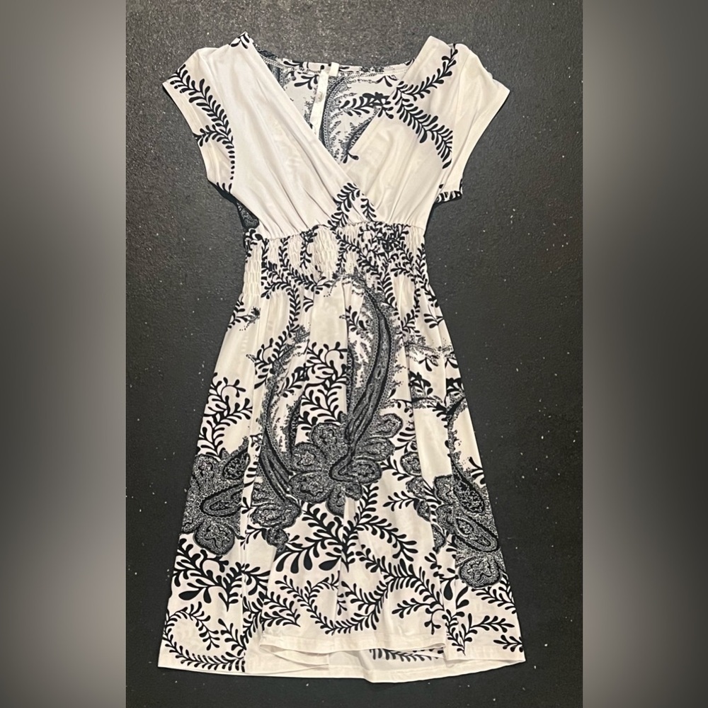 Christinalove Black and White Summer Dress- Small